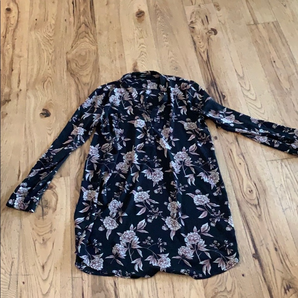 Long patterned shirt